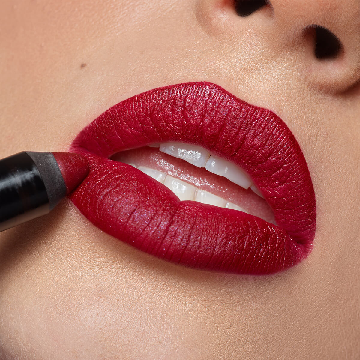 INTENSE MATTE LIP+CHEEK PENCIL